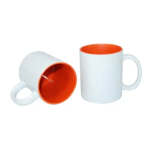 Mug blanc avec intérieur de couleur